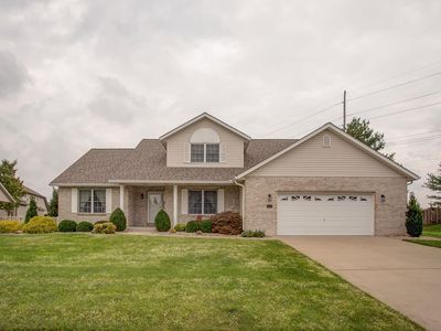 5182 Depaul Dr, Fairview Heights, IL, 62208
