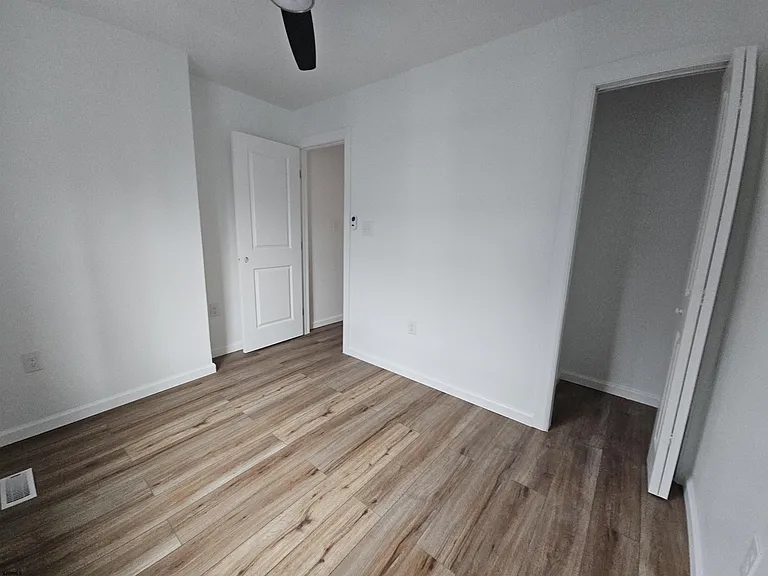 902 Keener Ave — Photo 15