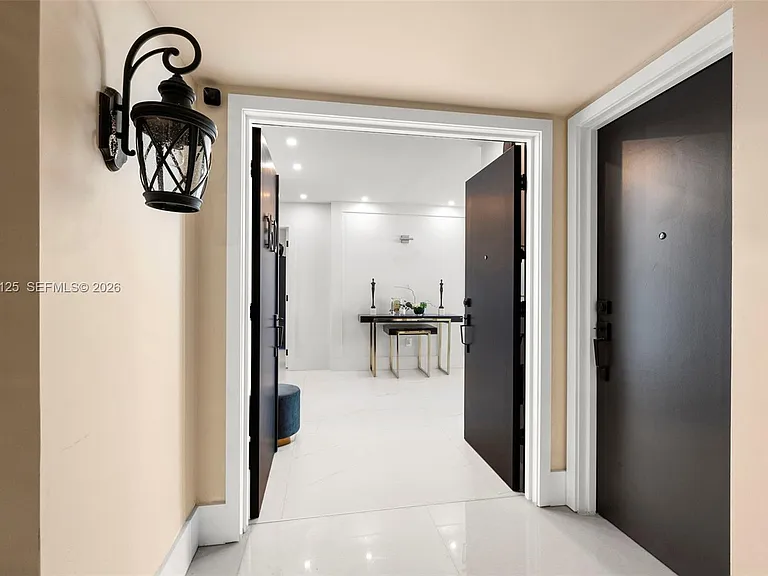 4300 N Ocean Blvd #15D — Photo 1
