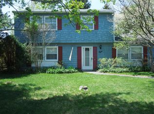 8 Ormand Ave, Medford, NY 11763