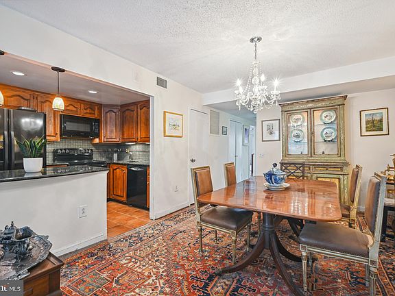 5th image of 3101 New Mexico Ave NW APT 509