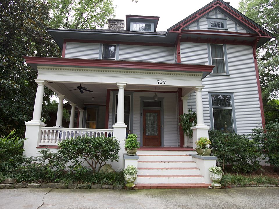 Front of house
