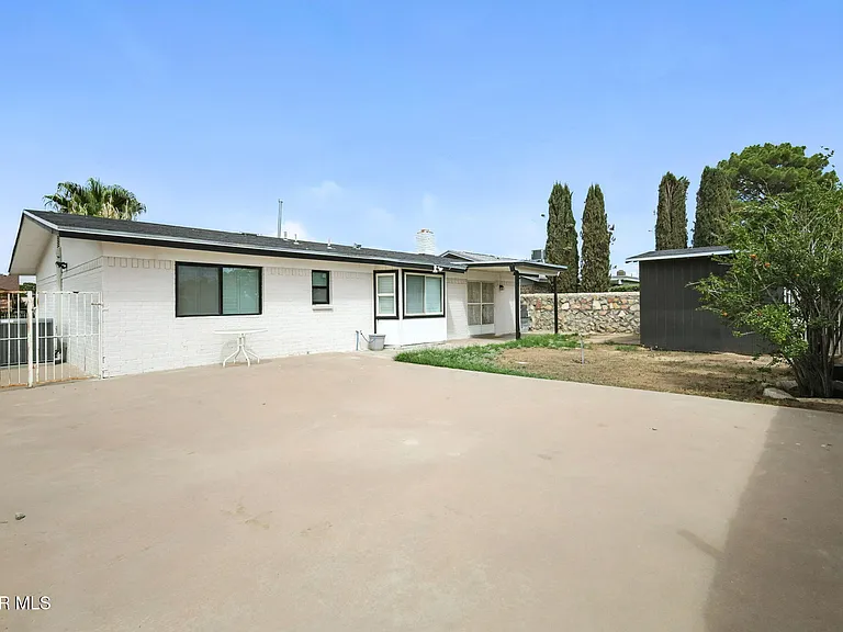 329 Sereno Dr — Photo 18
