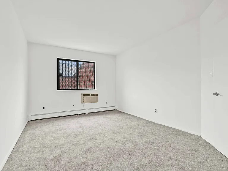 865 Home St #2 — Photo 7