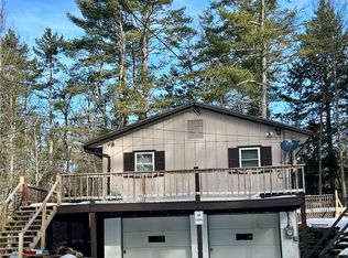 121 Woodview Ln, Morris, NY 13808