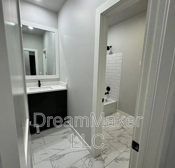 5253 Lily Ln — Photo 9