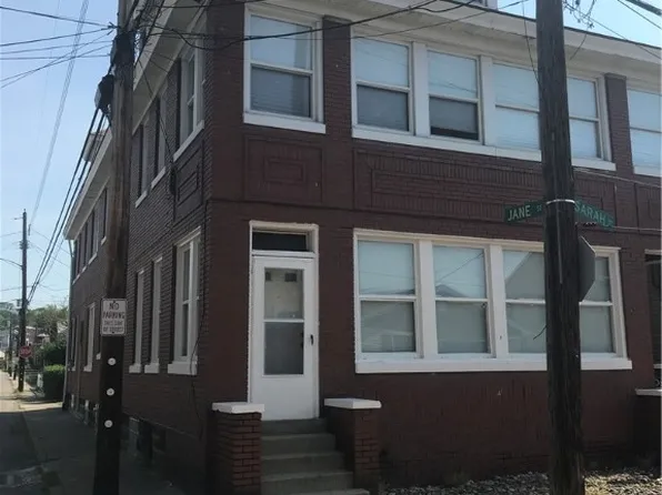 216 Sarah St, Mc Kees Rocks, PA 15136