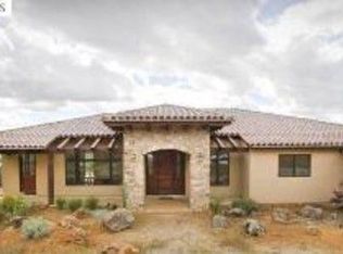 20548 Dawnridge Dr, Grass Valley, CA 95949