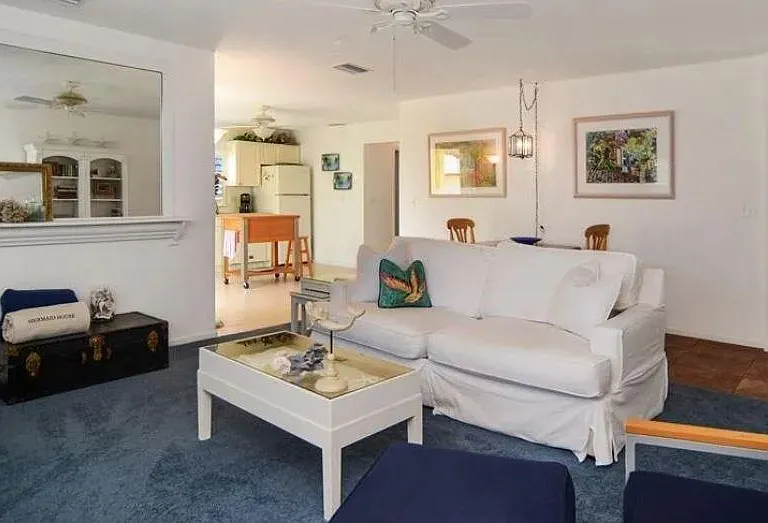 13603 S Indian River Dr #LOWER — Photo 3