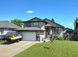 317 W 12th St SE, Slave Lake, AB T0G 2A3