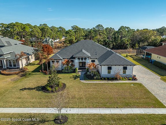 3rd image of 2049 Windbrook Dr SE