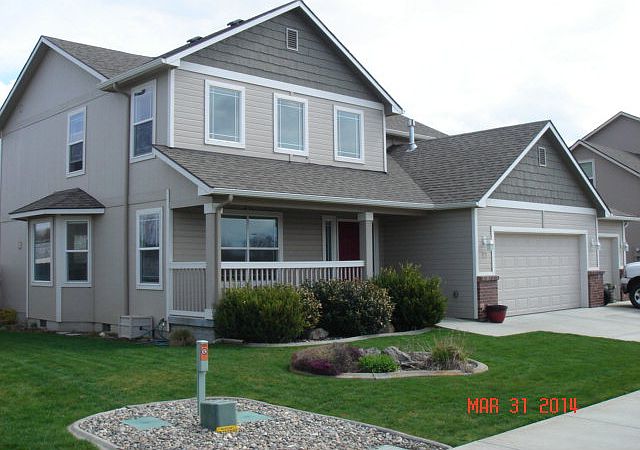 1st image of 93 Chapelwood Ave