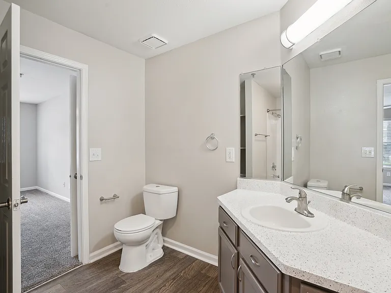 ReNew Sugar Hill — Photo 9