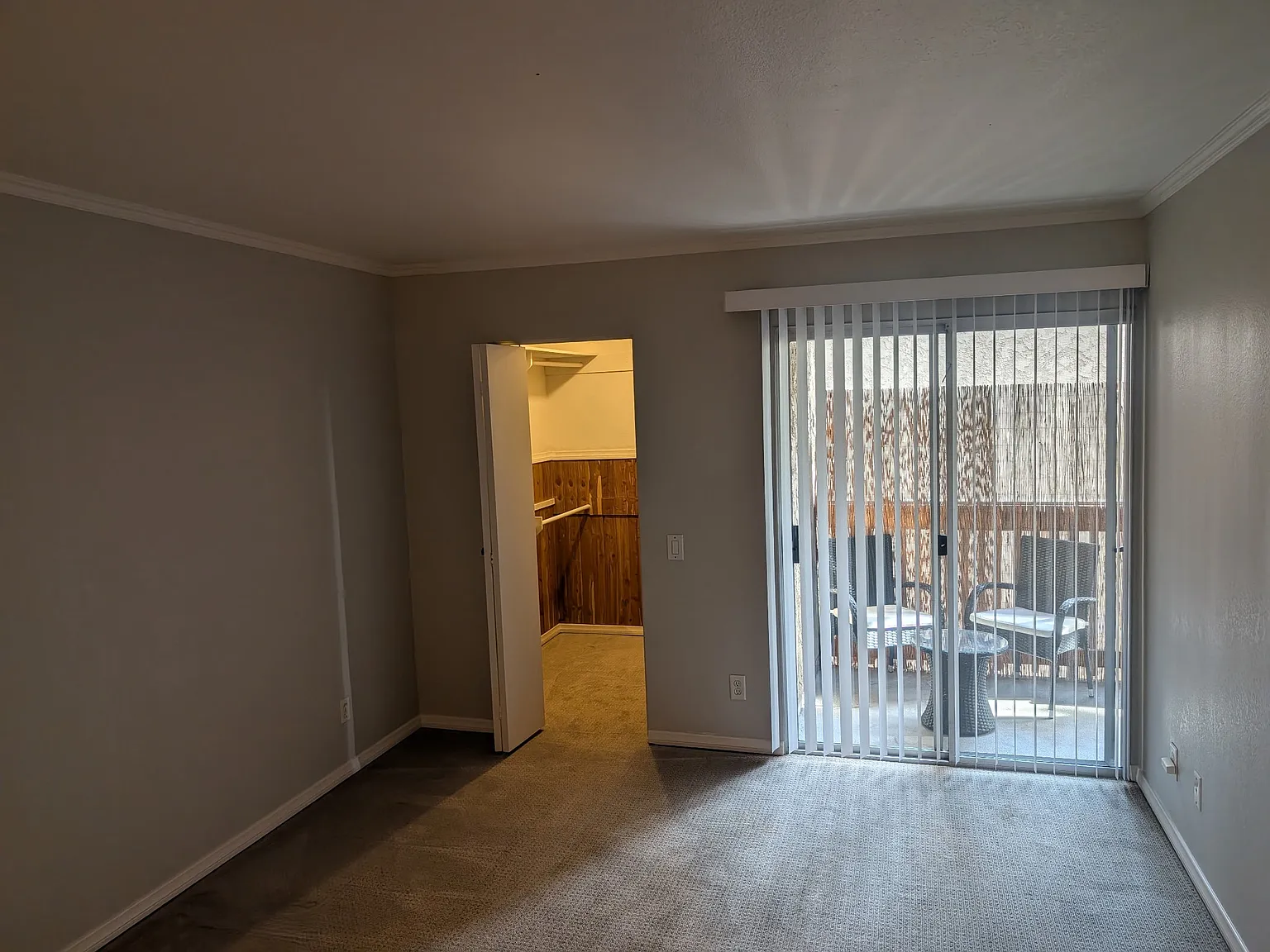 2 bed, 1000 sqft, $2,995 — Photo 4