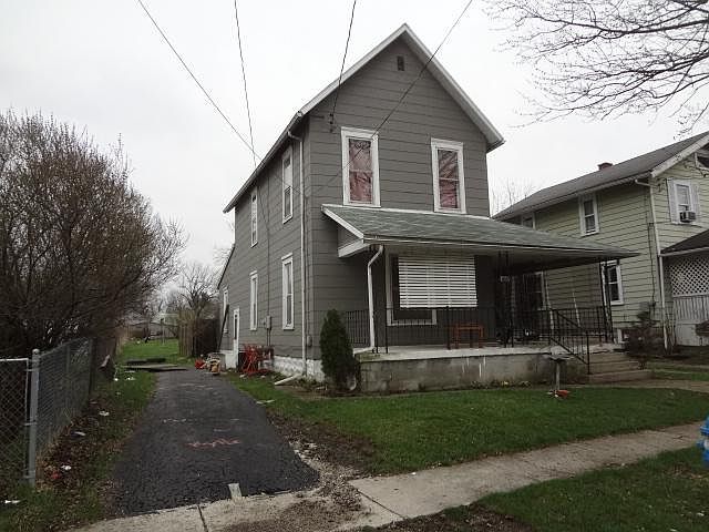 1st image of 460 Park St