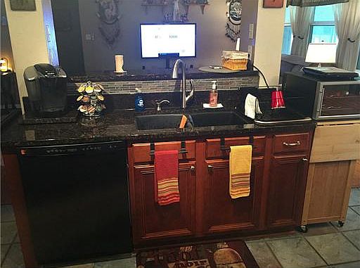 4th image of 11150 Riverbend Dr