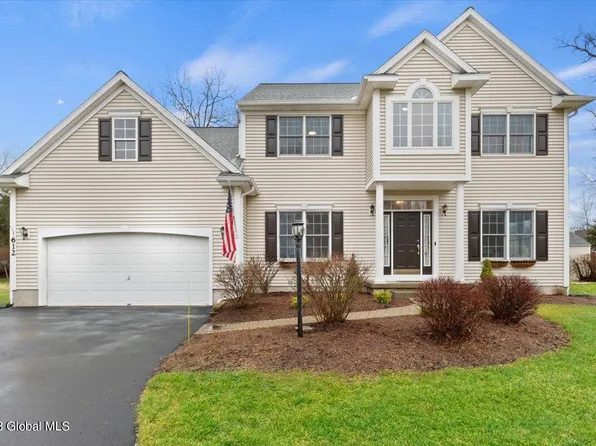 612 Vanderlyn Lane, Slingerlands, NY 12159