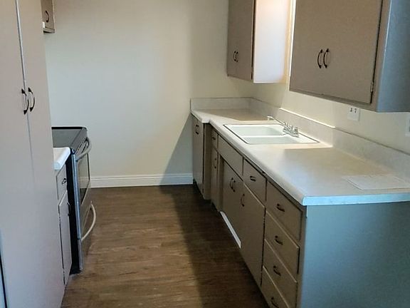 4th image of 4744 N Sierra Way #1