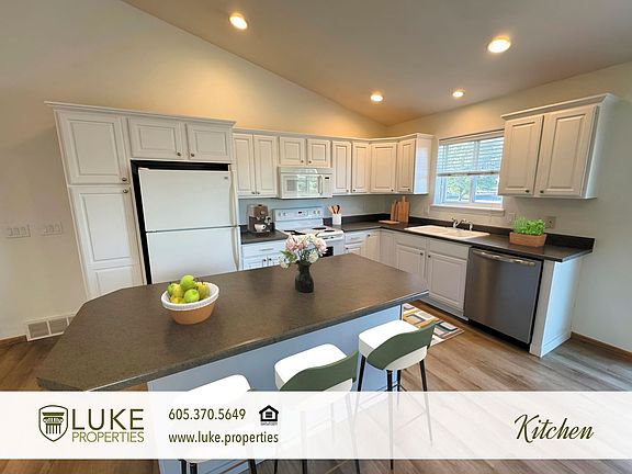 4th image of 3511 W Hughes Pl