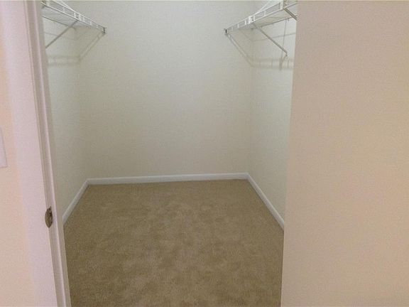 4th image of 15 Douglas Ter APT 408
