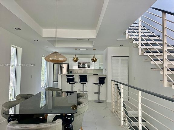 2nd image of 1410 Euclid Ave #A