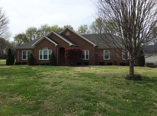 175 Crystal Ct, Bowling Green, KY 42104