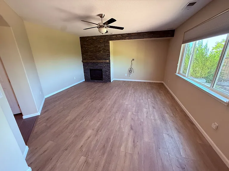 7750 Peavine Shadow Ct — Photo 4