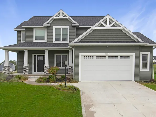 14449 Scotch Pine Dr, Middlebury, IN 46540