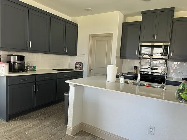 3125 Lucia Way — Photo 7