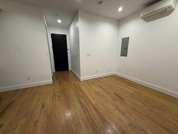 5th image of 1624 Brooklyn Ave #2A