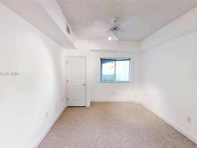 6001 SW 70th St #217 — Photo 7
