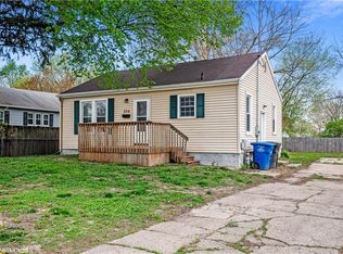 334 Hartford Ave, Des Moines, IA 50315