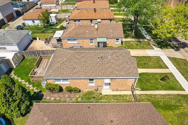 3228 Washington St — Photo 99