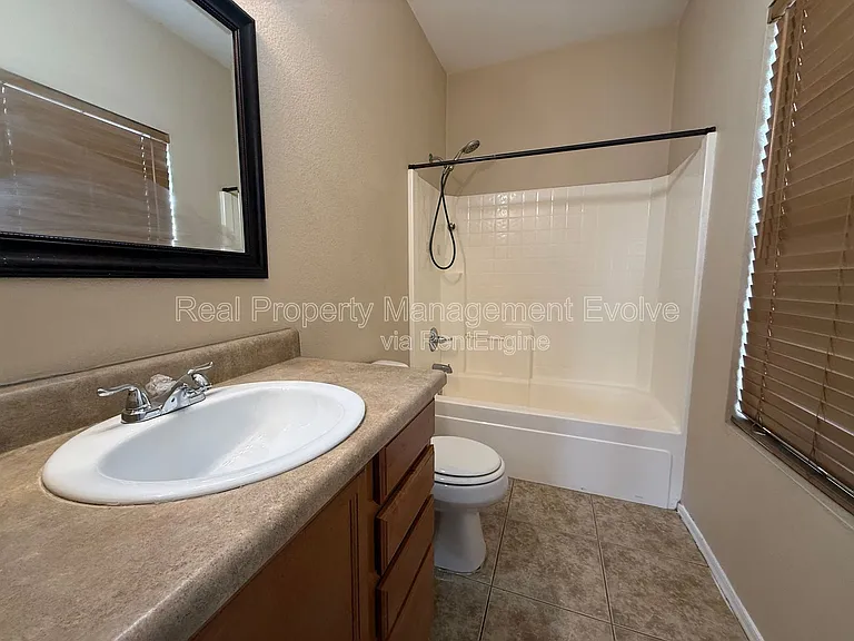 9559 W Monte Vista Rd — Photo 13