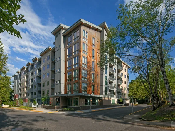 Boathouse, 444 SW Boundary St #507, Portland, OR 97239