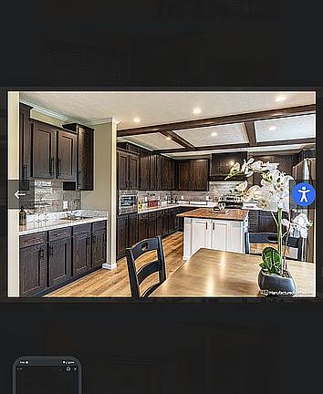 3rd image of 10866 E Highway 43