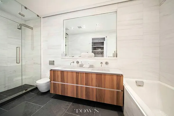 Rented by Town Residential | media 18