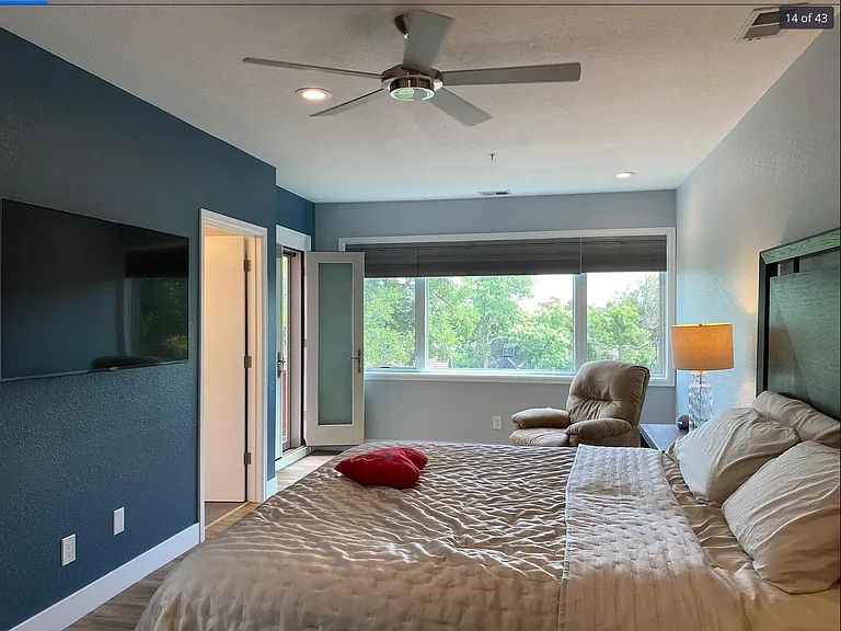 624 Pearl St #401 — Photo 4