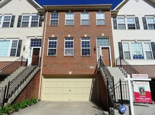21064 Roaming Shores Ter, Ashburn, VA 20147