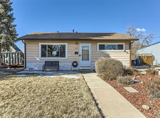 841 N OAKLAND Street, Aurora, CO 80010