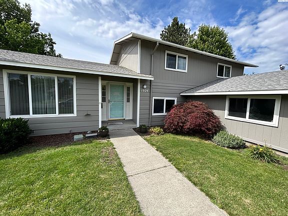 2nd image of 1924 Dogwood Pl