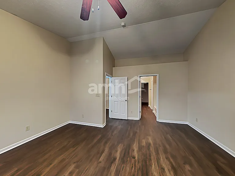 11532 Pegasus Dr — Photo 12