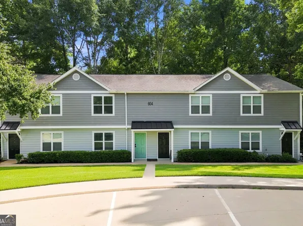 604 Ivey Ct APT B, Woodstock, GA 30188