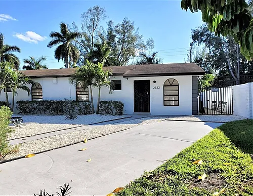 2532 NW 175th Ter Photo 1
