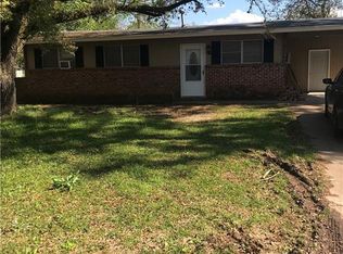 2809 Woodlawn Dr, Alexandria, LA 71303