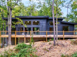 2221 E View Dr, Sevierville, TN 37876