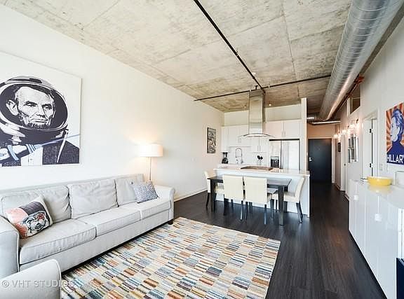 5th image of 50 E 16th St Unit 607