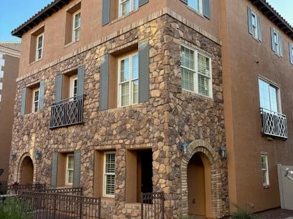 2627 S BAHAMA Drive, Gilbert, AZ 85295