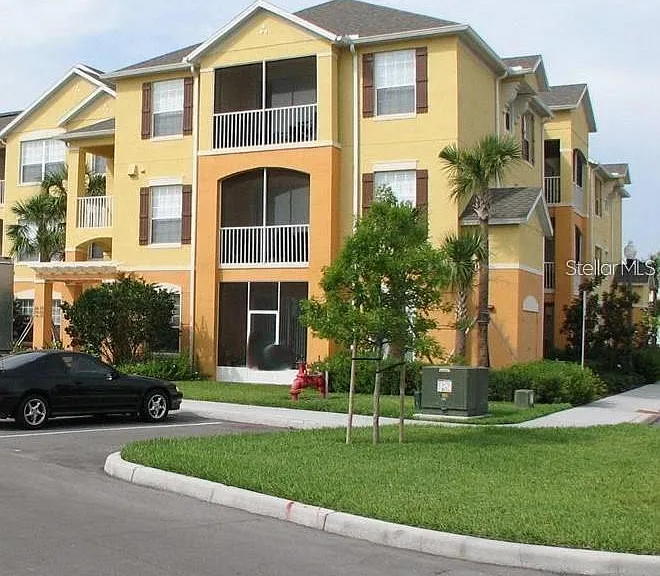 6380 Contessa Dr #305 — Photo 1
