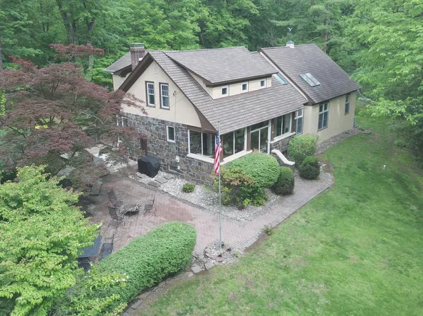 998 Penns Park Rd, Newtown, PA 18940